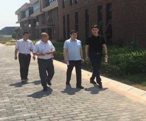 �؝h�³����������L(ch��ng)������һ���˵��L(ch��ng)�ſƼ��a(ch��n)�I(y��)�@���^(gu��n)����