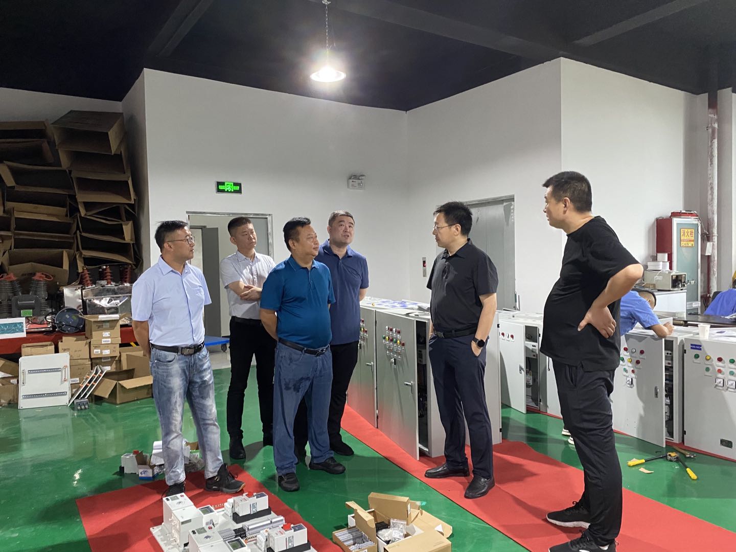 �؝h�³ǹ�ί��(hu�� )�����������Q�k���������������Q�k�������S�ϵ�һ���ˁ�(l��i)�L(ch��ng)�ſƼ��a(ch��n)�I(y��)�@���셢�^(gu��n)